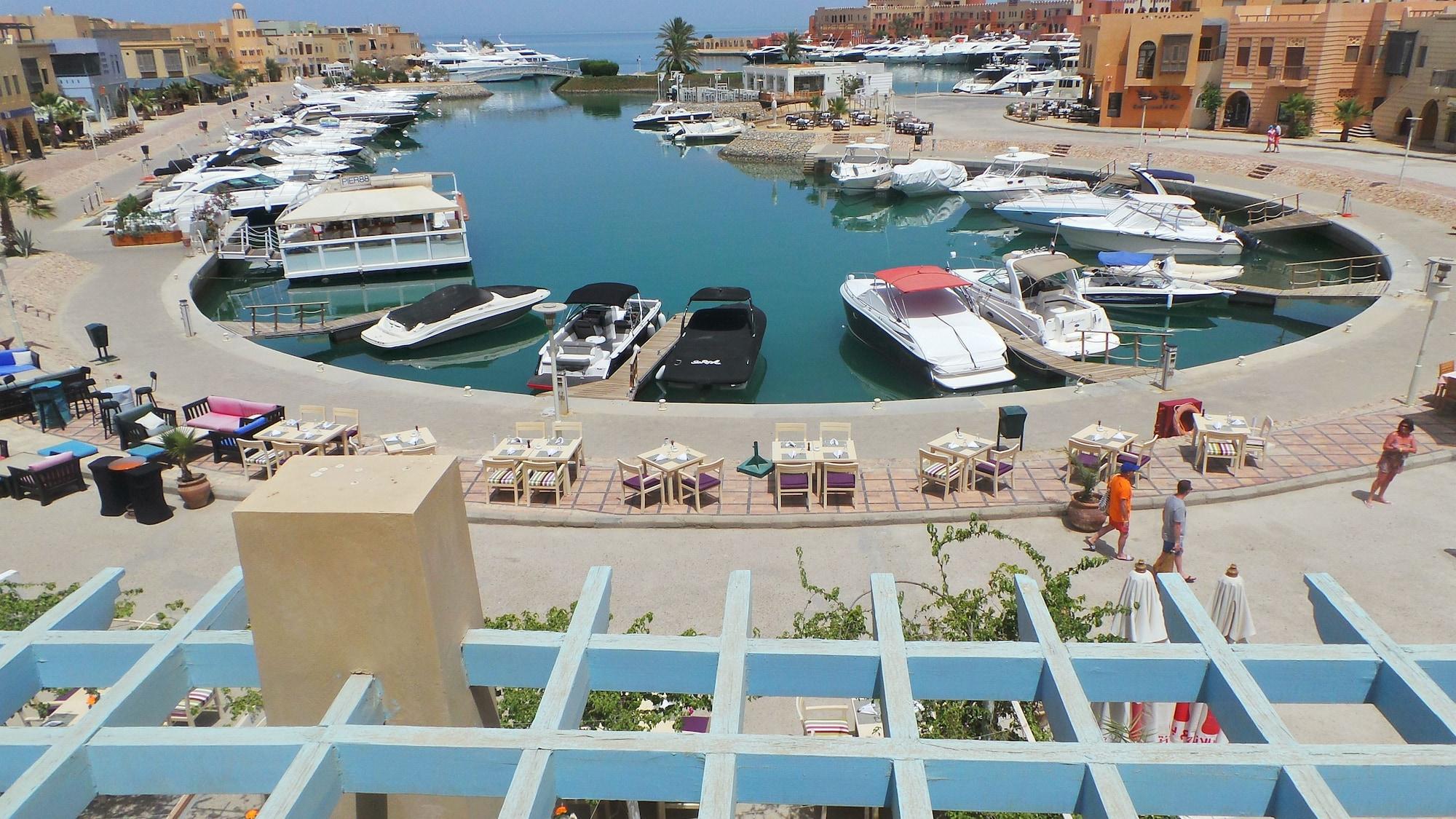 Captain'S Inn Hotel Hurghada Exterior foto